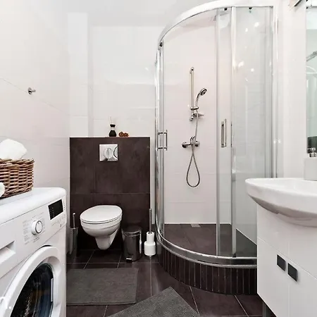 Appartamento Cozy & Big In Old Town *