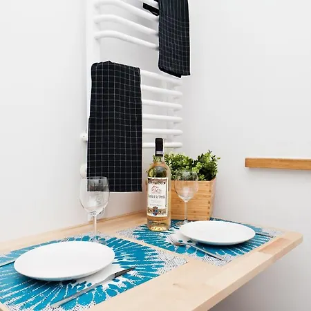 Appartamento Cozy & Big In Old Town *